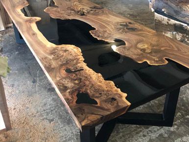 Стол-река (17 фото): деревянный столик из эпоксидной смолы и слэба в интерьере | Модели в стиле лофт из стекла | Особенности изготовления
