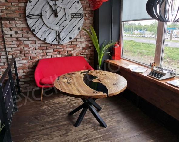 Круглый стол река из карагача для кафе купить в интернет-магазине